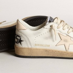 Golden Goose Ball Star LTD In White Nappa With A Salmon-pink Nappa Star