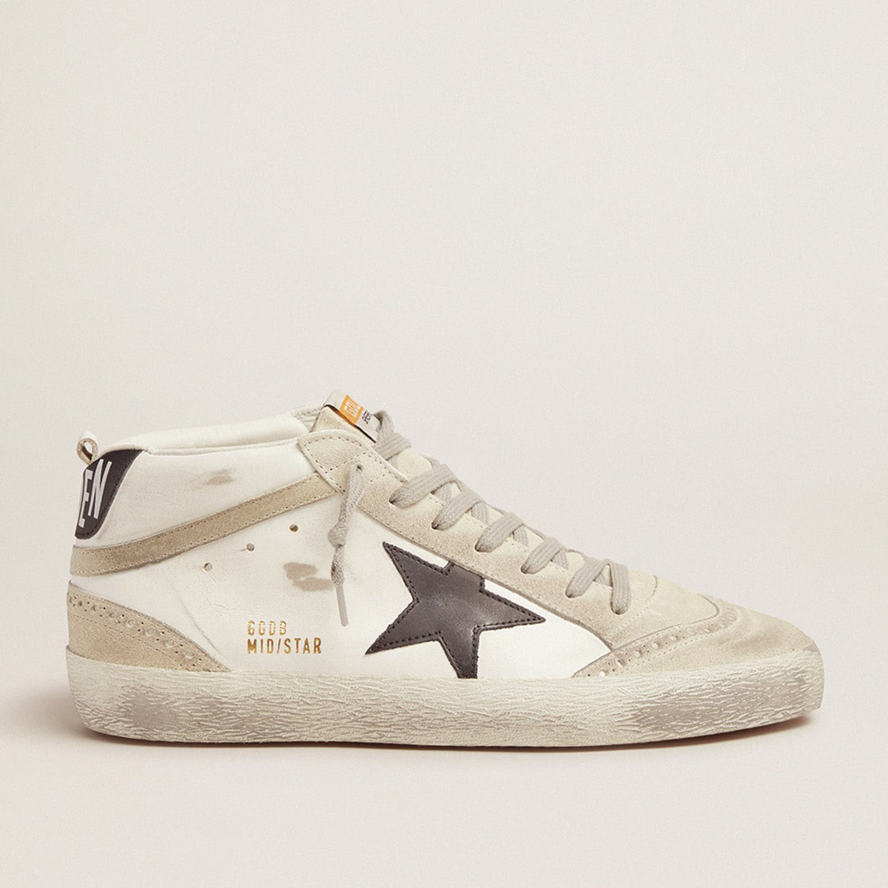 Golden Goose Men's Mid Star White With Black Star