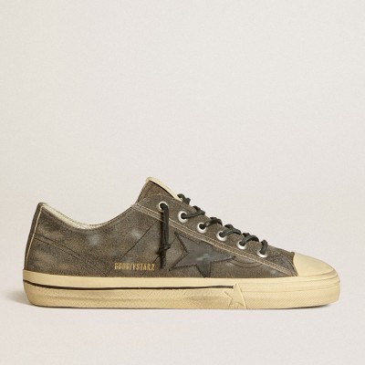 Golden Goose Men's V-Star In Black Suede With Black Leather Star