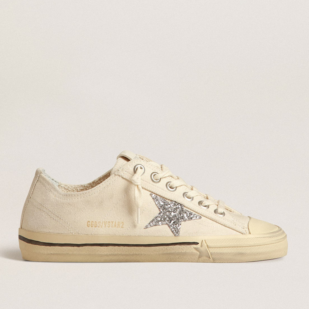 Golden Goose V-Star In Beige Canvas With A Silver Glitter Star