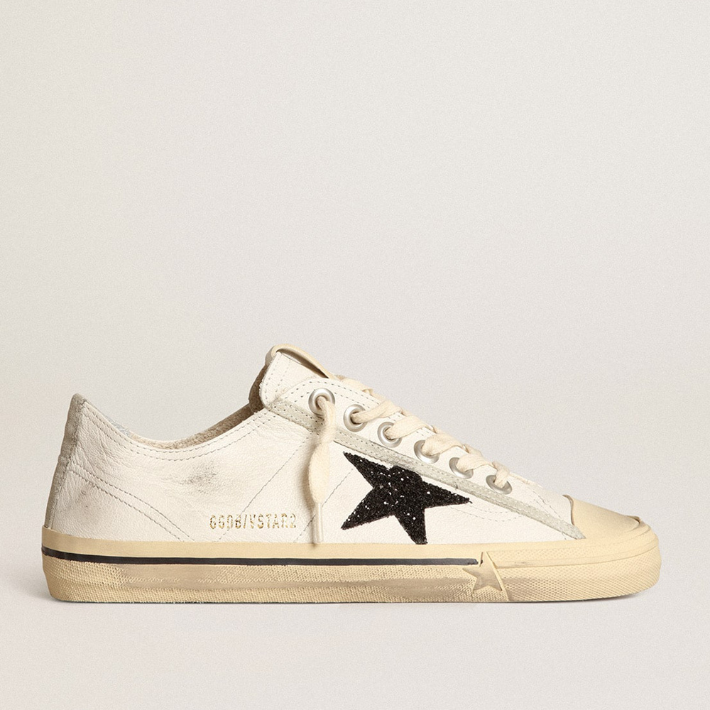 Golden Goose V-Star In White Nappa Leather With A Black Glitter Star